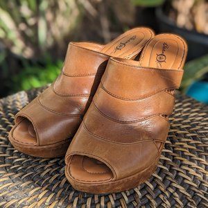 Born Crown Womens Tan Brown Leather Sandal Heels Size 9 3" High Heel Retro Comfy